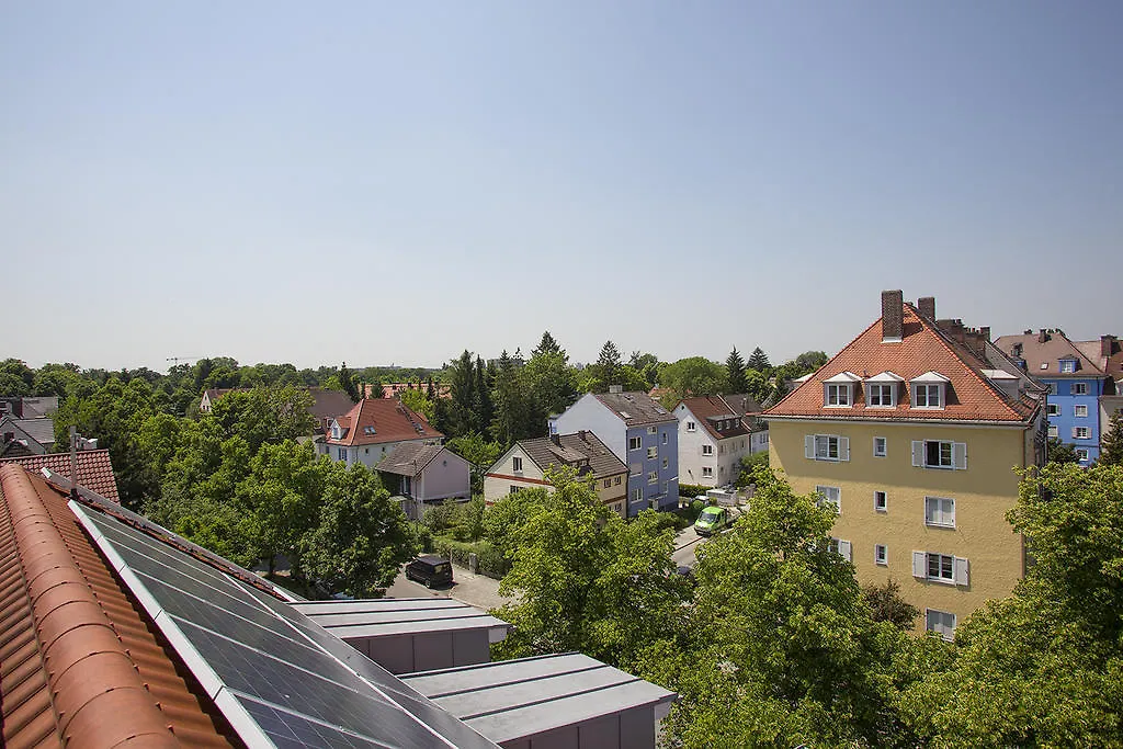 Hotel Kriemhild Am Hirschgarten Munich