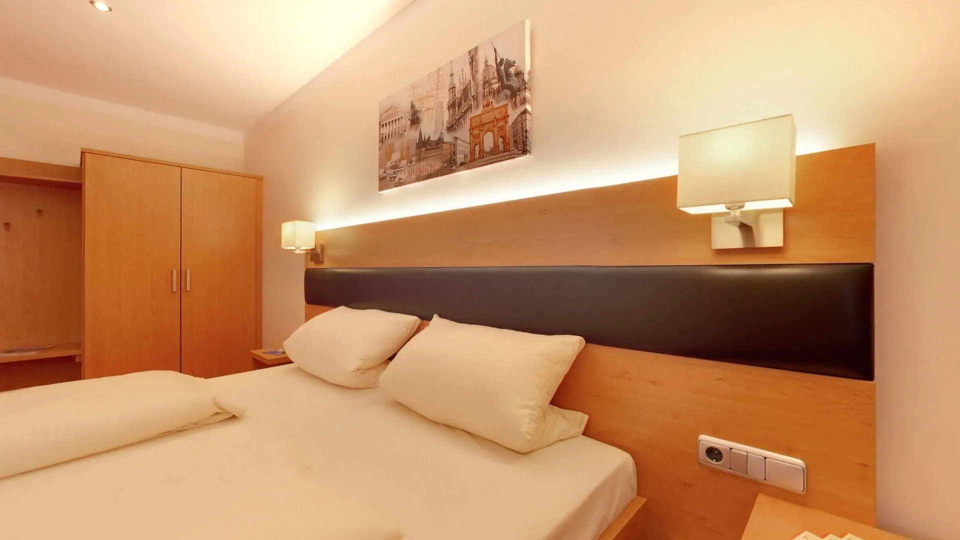 ***  Hotel Kriemhild Am Hirschgarten Munich Germany